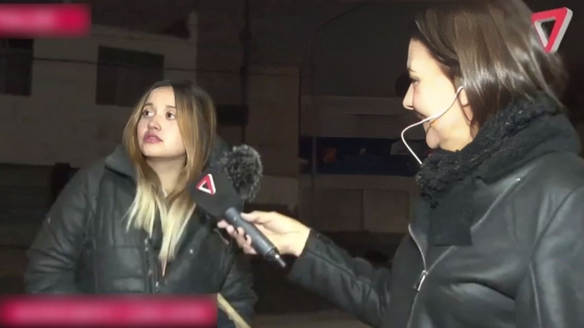 Una de las entrevistadas durante el desopilante móvil de Canal 7. Una de las entrevistadas durante el desopilante móvil de Canal 7.
