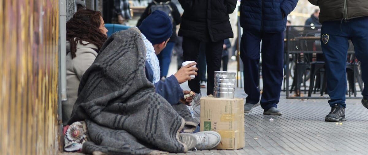 La provincia lleva adelante un operativo para ubicar en albergues a las personas en situación de calle ante temperaturas extremas en la ola polar.